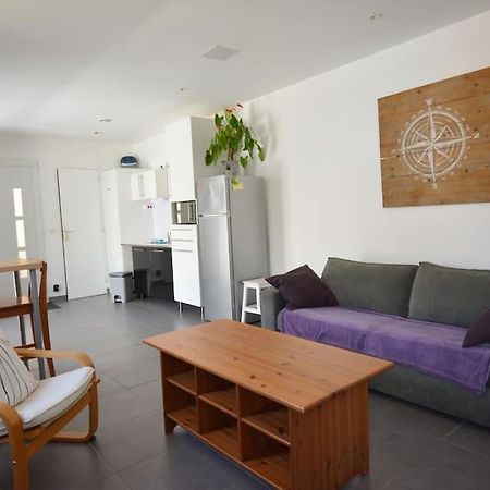 גוסאינוויל Grand Studio Independant Avec Jardin מראה חיצוני תמונה